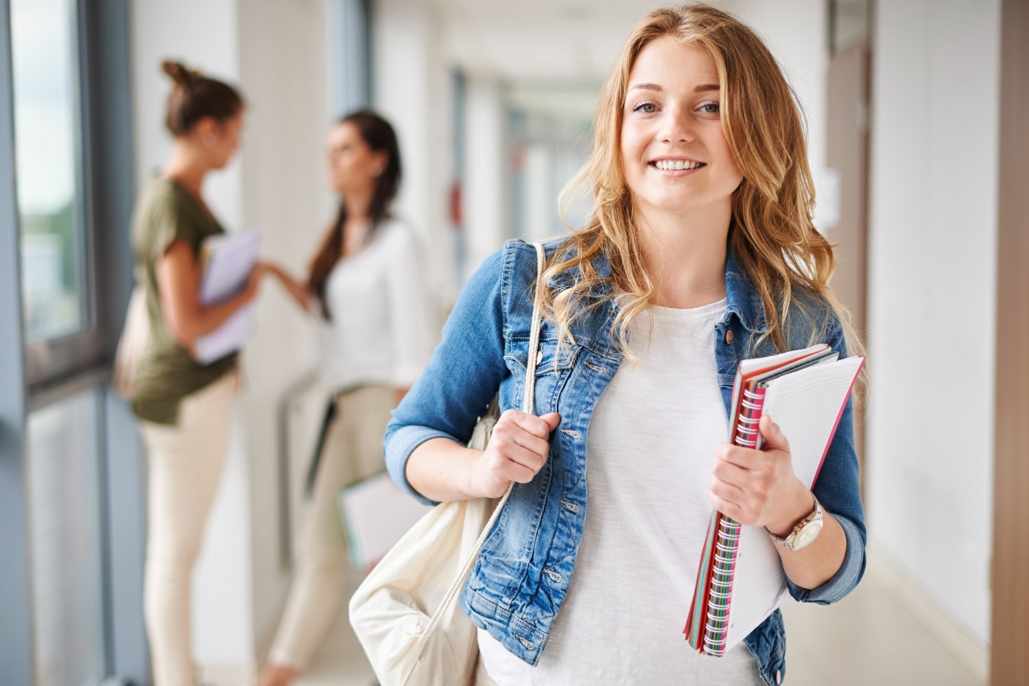 Quels métiers après un bachelor dans l’enseignement supérieur ?
